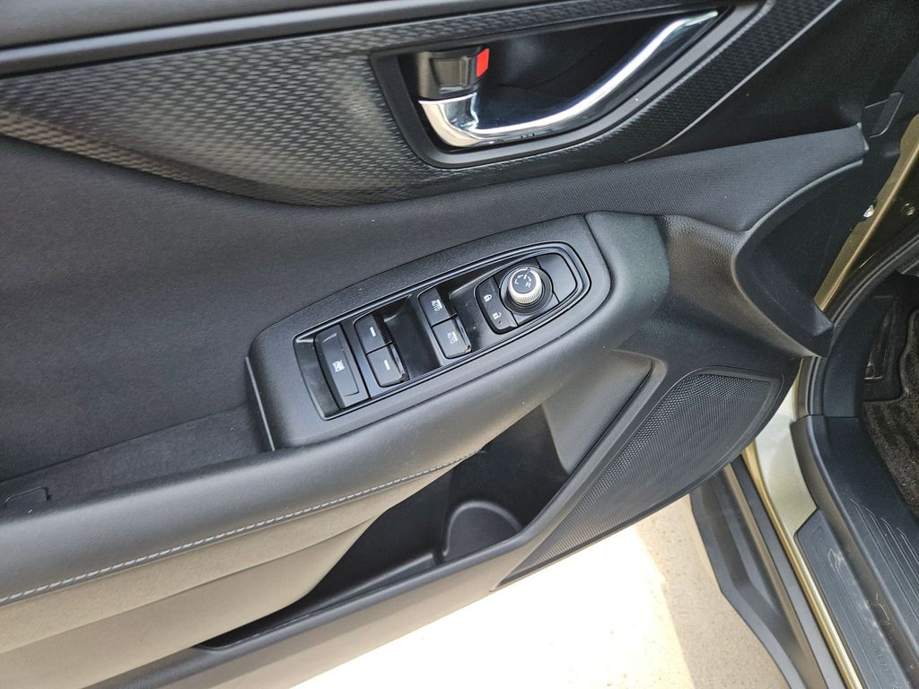 Thumbnail: 2025 Subaru Outback - 15