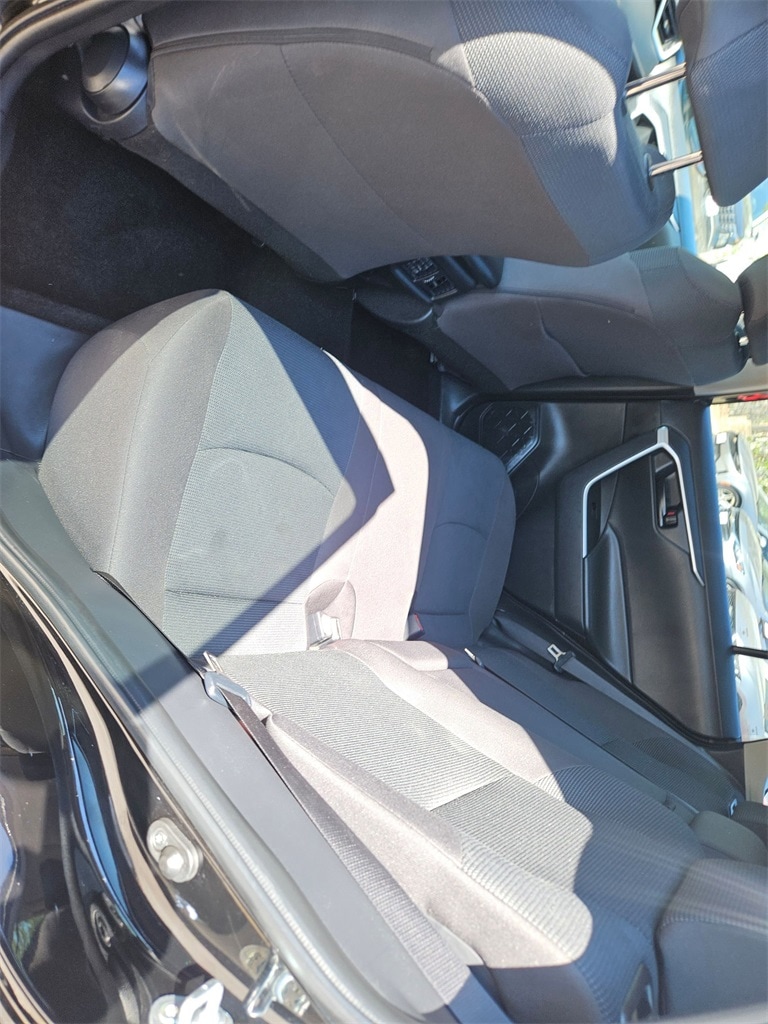 Thumbnail: 2025 Toyota RAV4 - 23