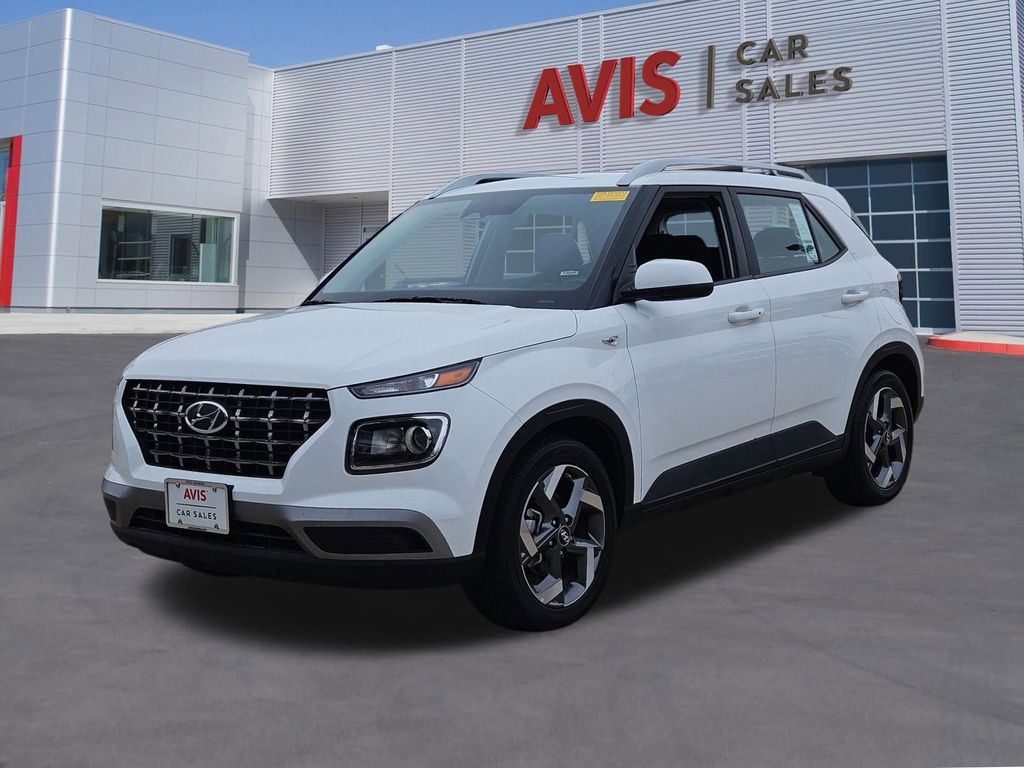 2025 Hyundai Venue SEL
