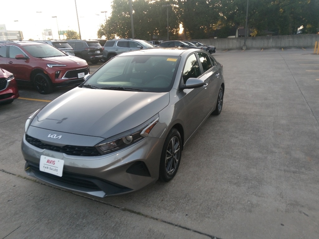 Thumbnail: 2024 Kia Forte - 1