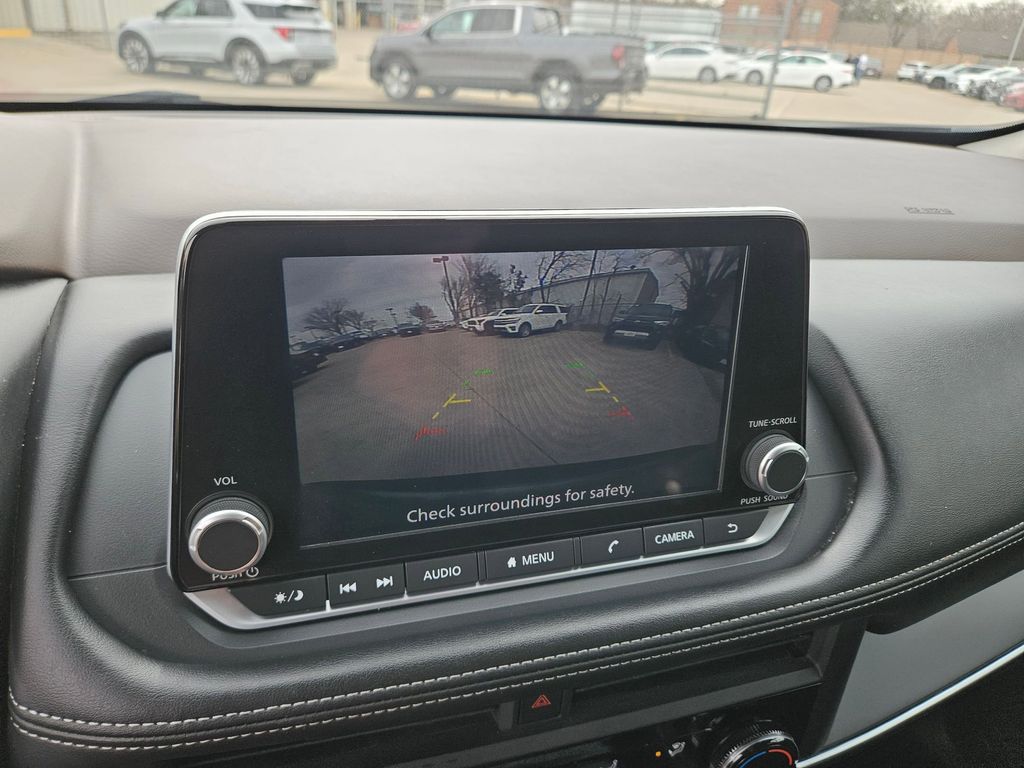 Thumbnail: 2023 Nissan Rogue - 22