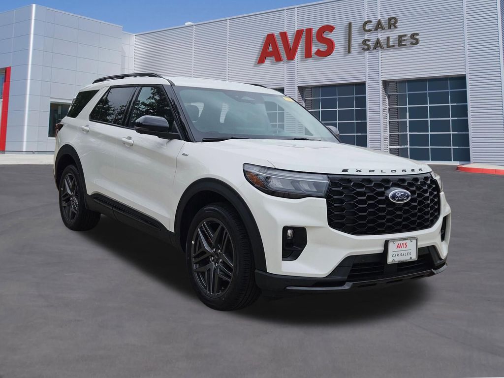 Thumbnail: 2025 Ford Explorer - 9