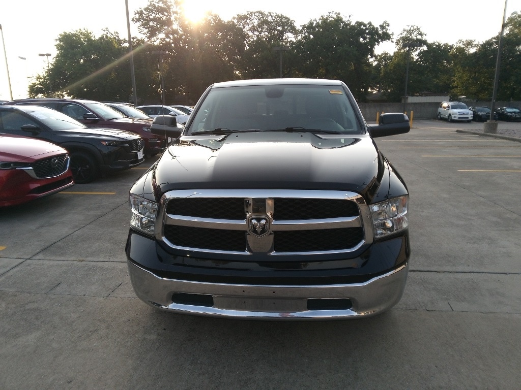 Thumbnail: 2023 RAM 1500 Classic - 2