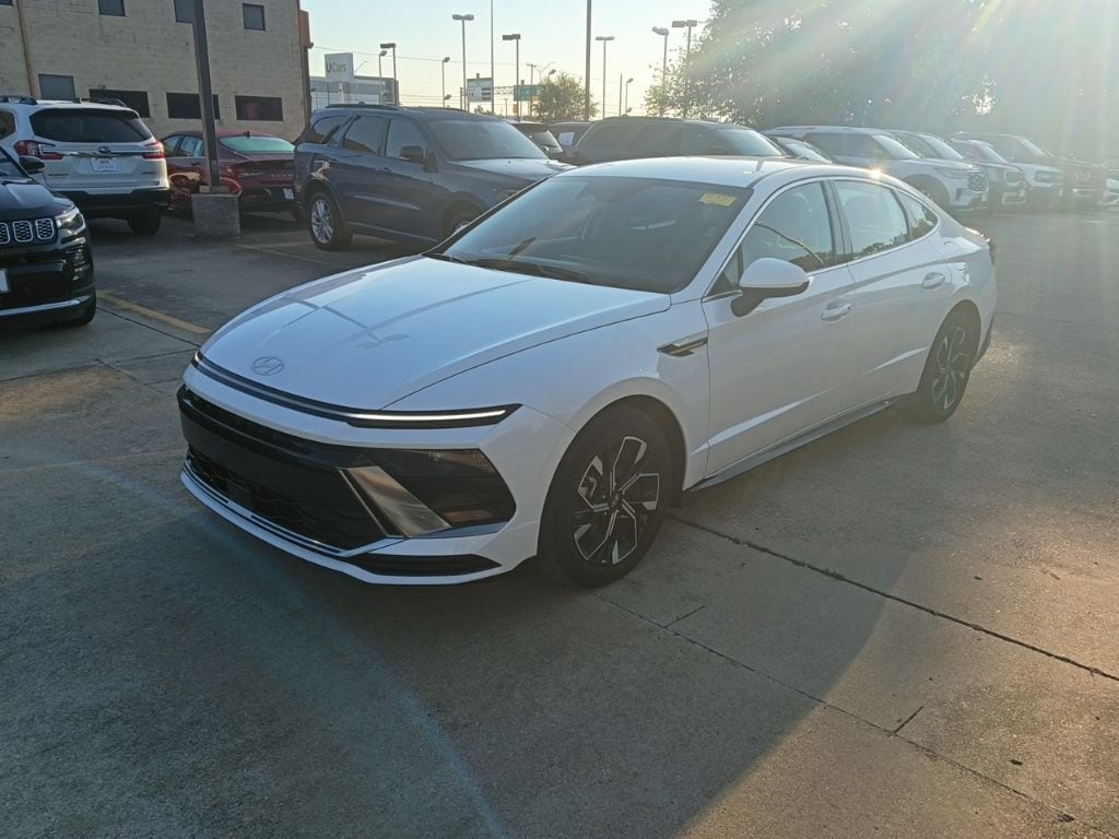 2025 Hyundai Sonata's photo