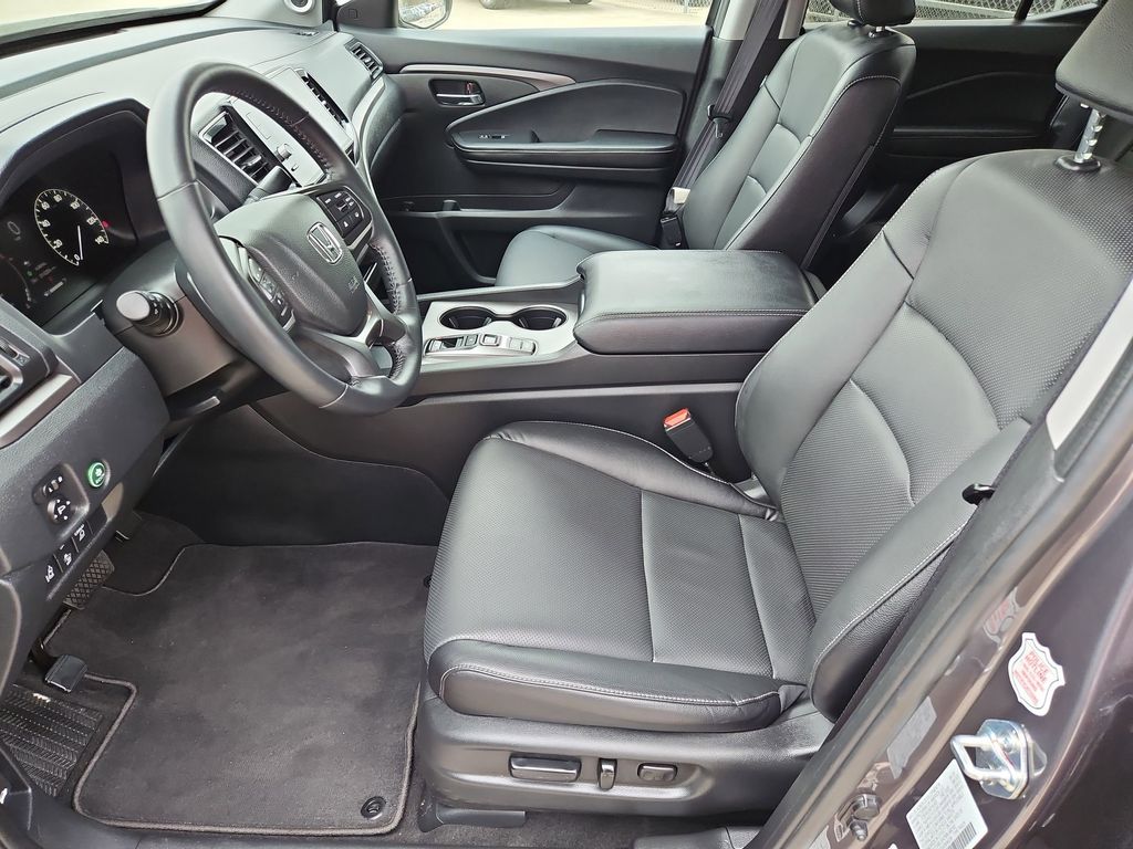 Thumbnail: 2025 Honda Ridgeline - 24