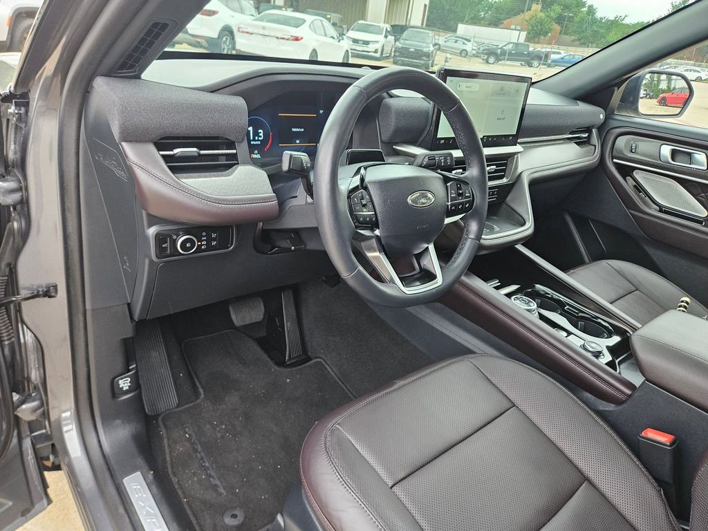 Thumbnail: 2025 Ford Explorer - 11