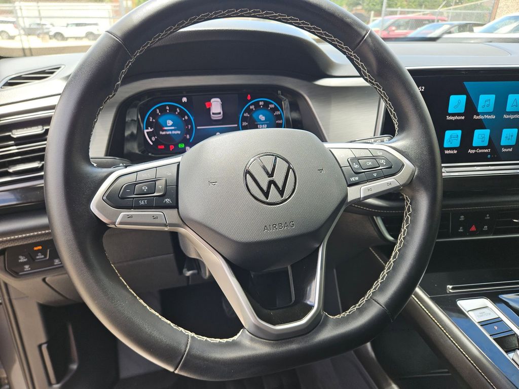 Thumbnail: 2025 Volkswagen Atlas - 18