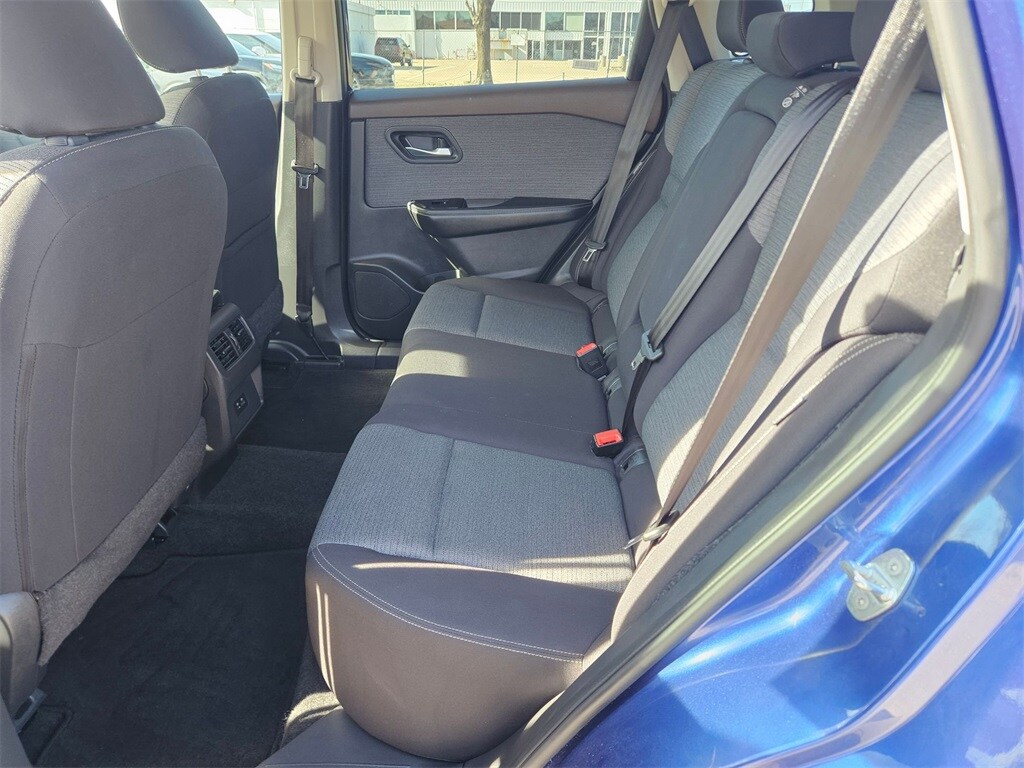 Thumbnail: 2023 Nissan Rogue - 26