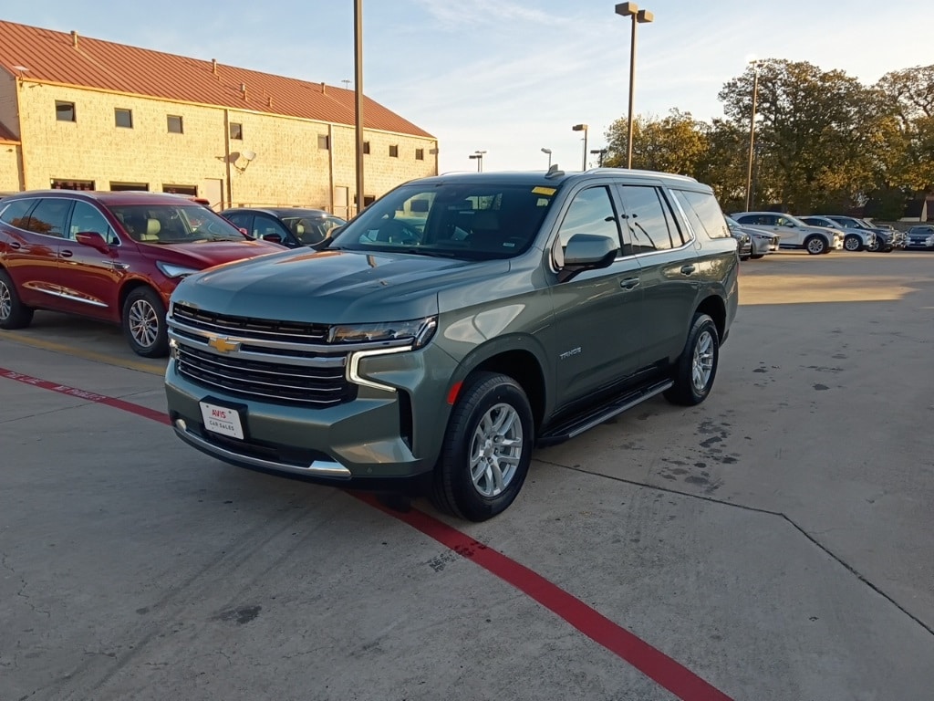 2024 Chevrolet Tahoe LT's photo