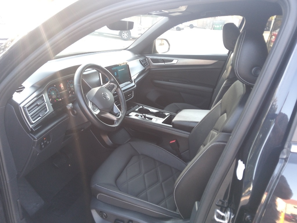 Thumbnail: 2025 Volkswagen Atlas - 3