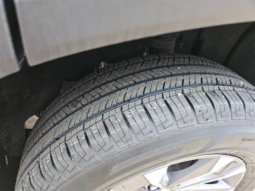 Thumbnail: 2025 Chevrolet Equinox - 29