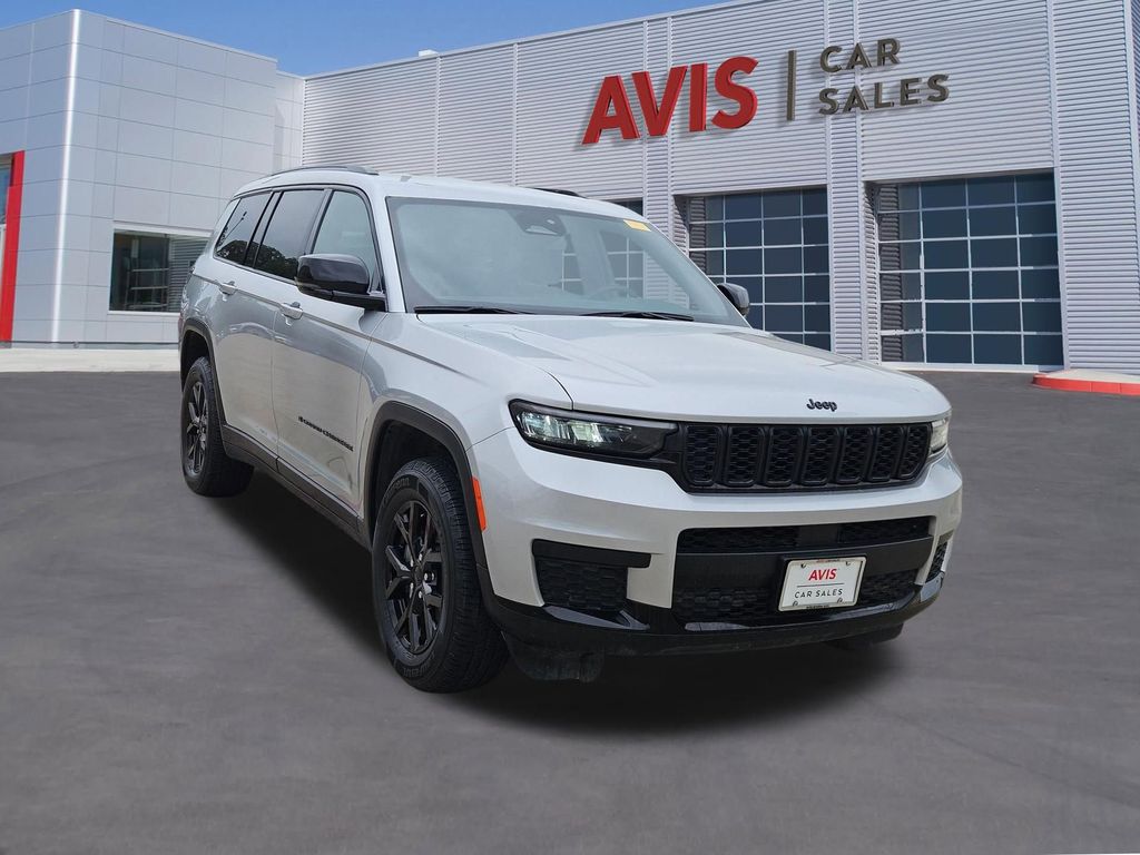 Thumbnail: 2024 Jeep Grand Cherokee L - 9