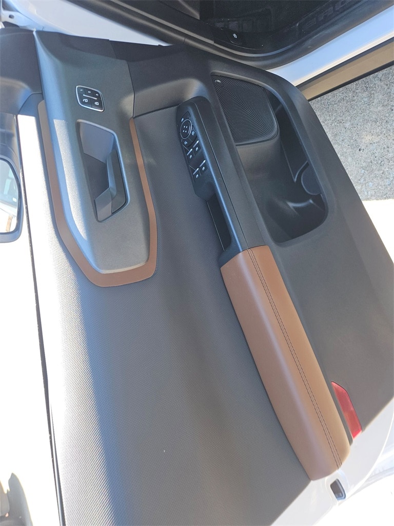 Thumbnail: 2025 Ford Bronco Sport - 11