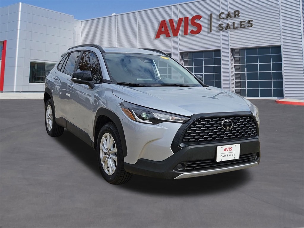 Thumbnail: 2025 Toyota Corolla Cross - 9