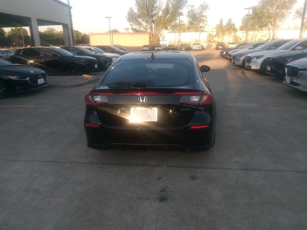 Thumbnail: 2024 Honda Civic - 10