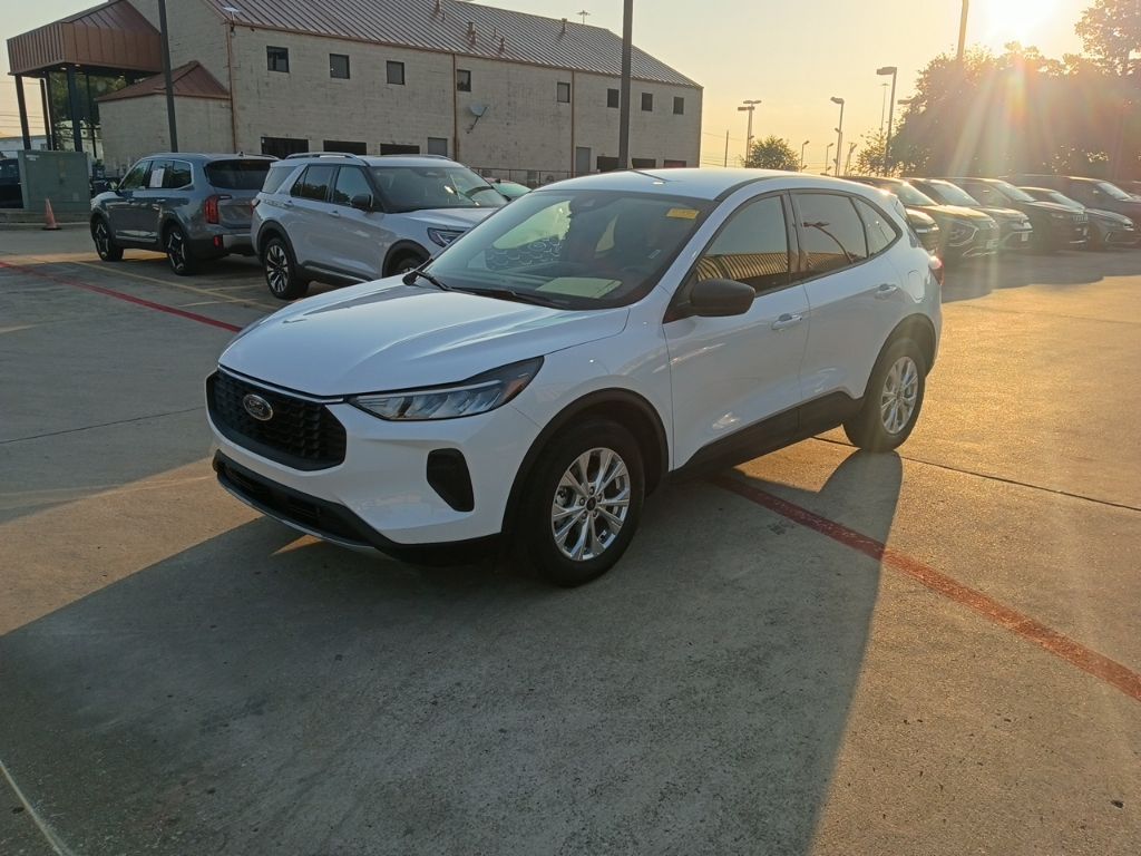 2025 Ford Escape's photo