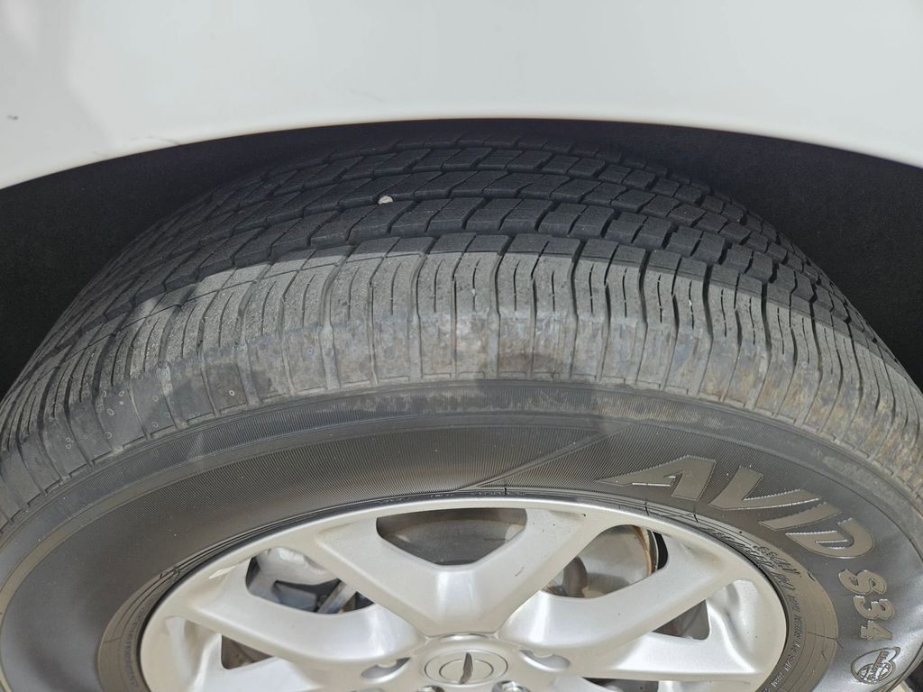 Thumbnail: 2025 Chrysler Pacifica - 26