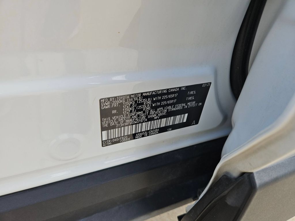 Thumbnail: 2025 Toyota RAV4 - 31