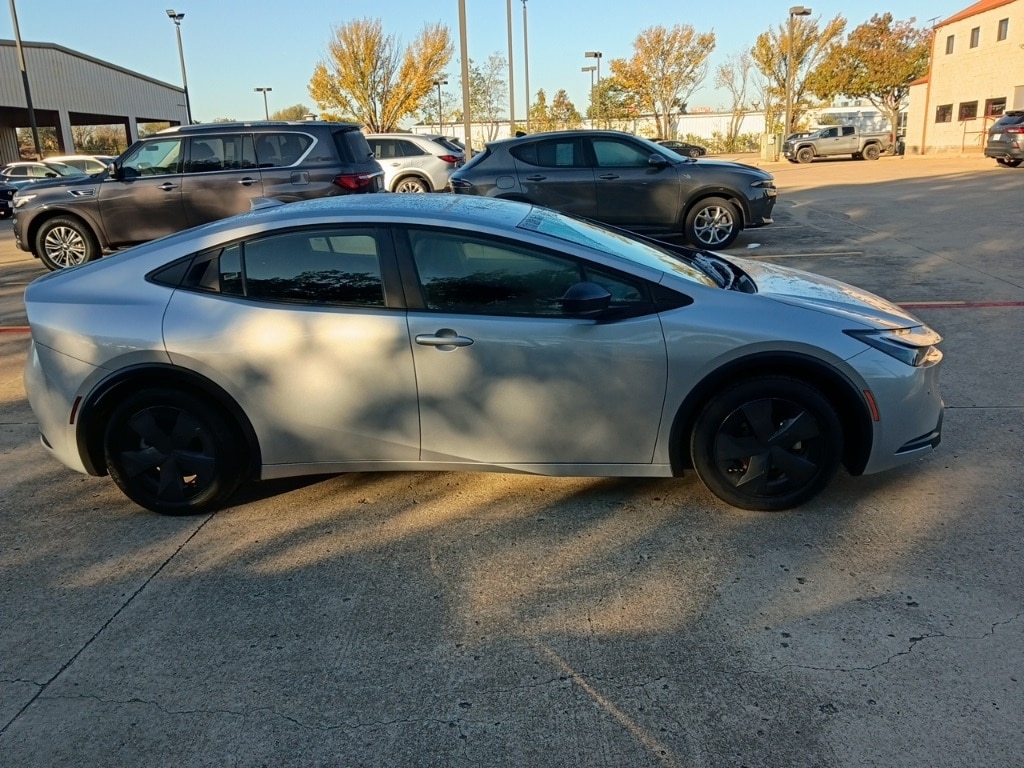 Thumbnail: 2025 Toyota Prius - 7