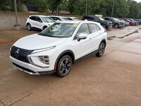 2025 Mitsubishi Eclipse Cross SE -
                  Irving, TX