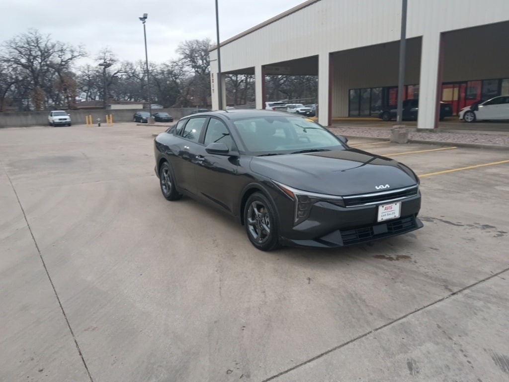 Thumbnail: 2025 Kia K4 - 6