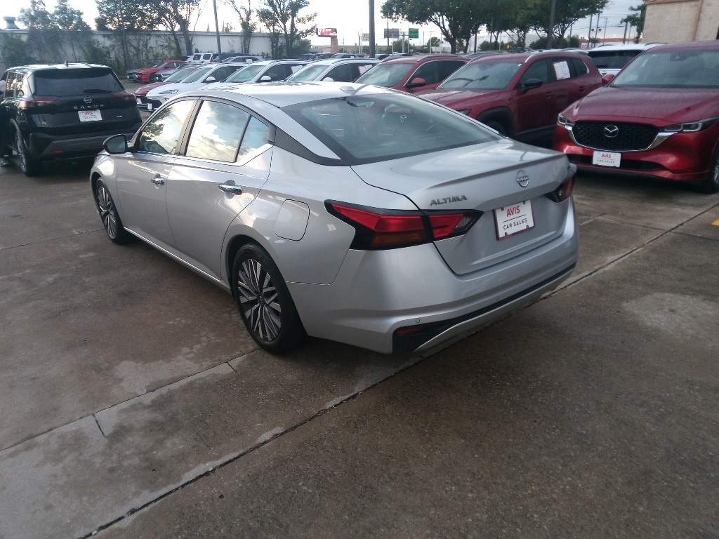 Thumbnail: 2024 Nissan Altima - 7
