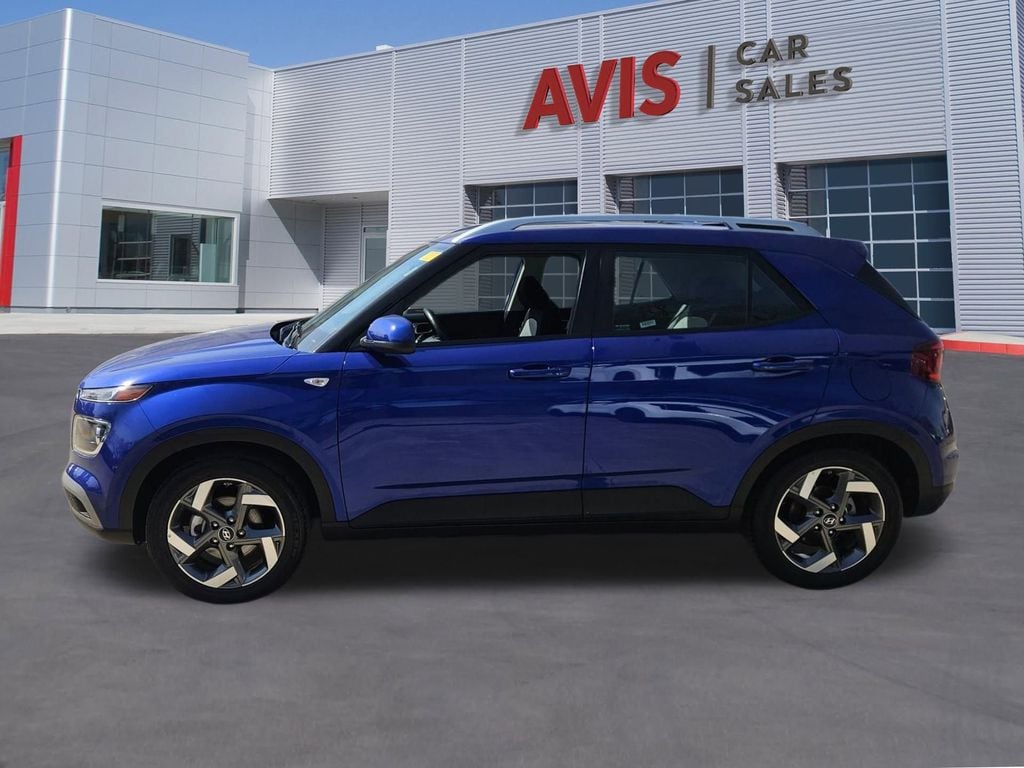 Thumbnail: 2025 Hyundai Venue - 2