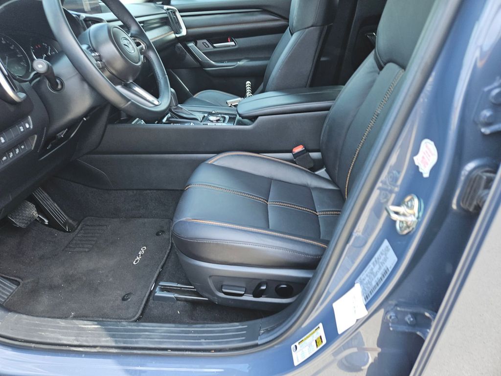 Thumbnail: 2025 Mazda CX-50 - 11