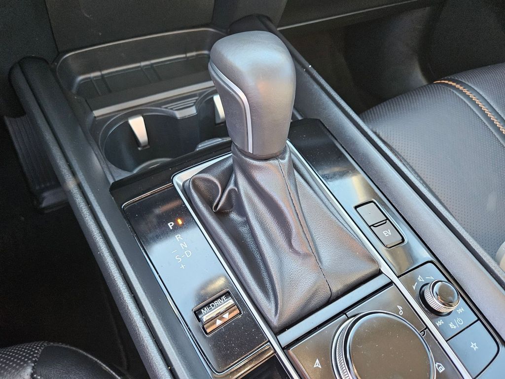 Thumbnail: 2025 Mazda CX-50 - 28