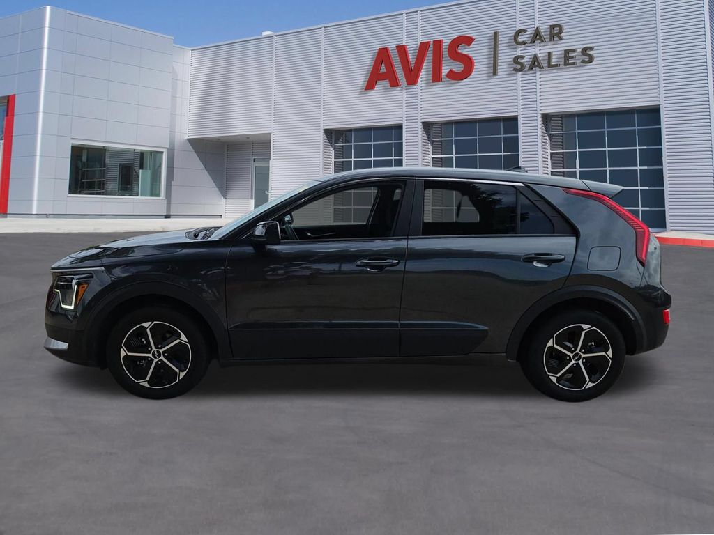 Thumbnail: 2025 Kia Niro - 2