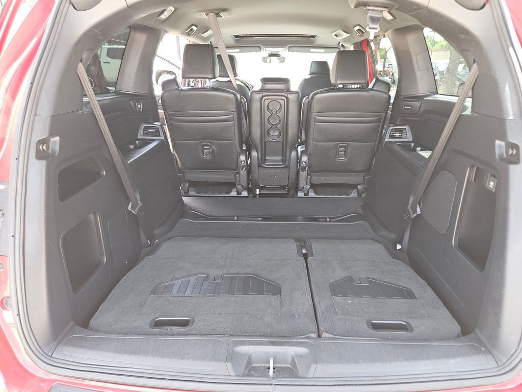 Thumbnail: 2025 Honda Odyssey - 25