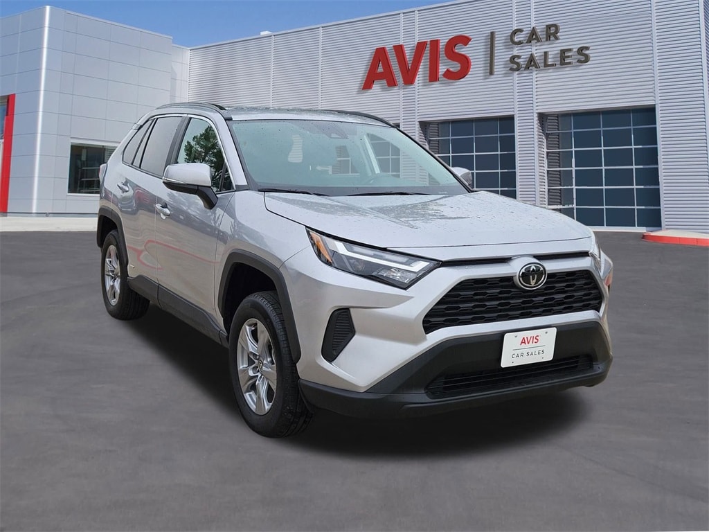 Thumbnail: 2025 Toyota RAV4 - 9