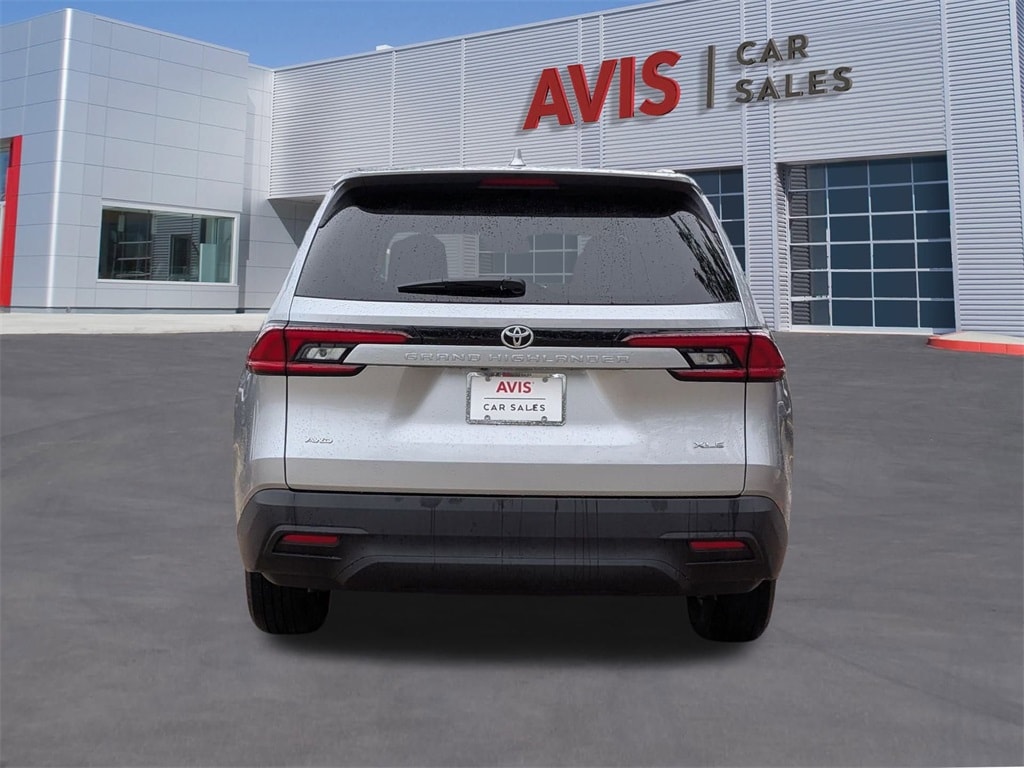 Thumbnail: 2025 Toyota Grand Highlander - 5