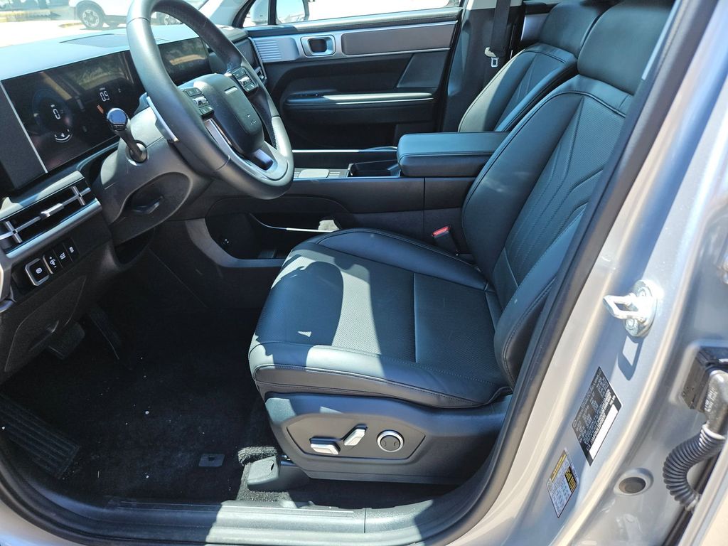 Thumbnail: 2025 Hyundai Santa Fe - 11