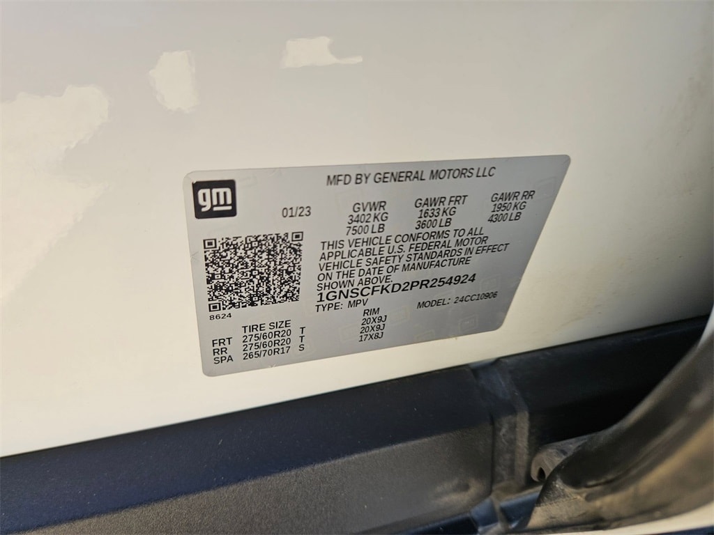 Thumbnail: 2023 Chevrolet Suburban - 27