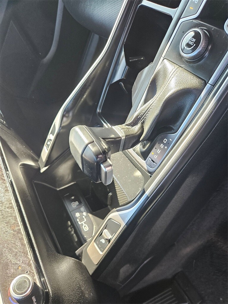 Thumbnail: 2024 Kia Sorento - 28