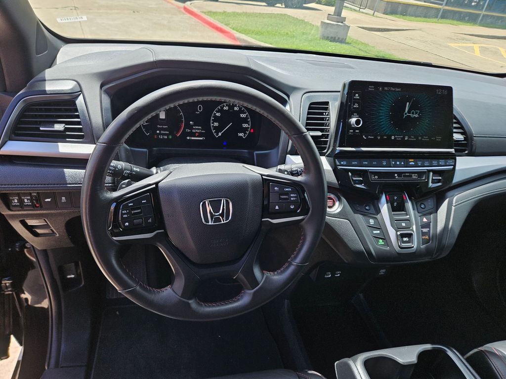 Thumbnail: 2025 Honda Odyssey - 17