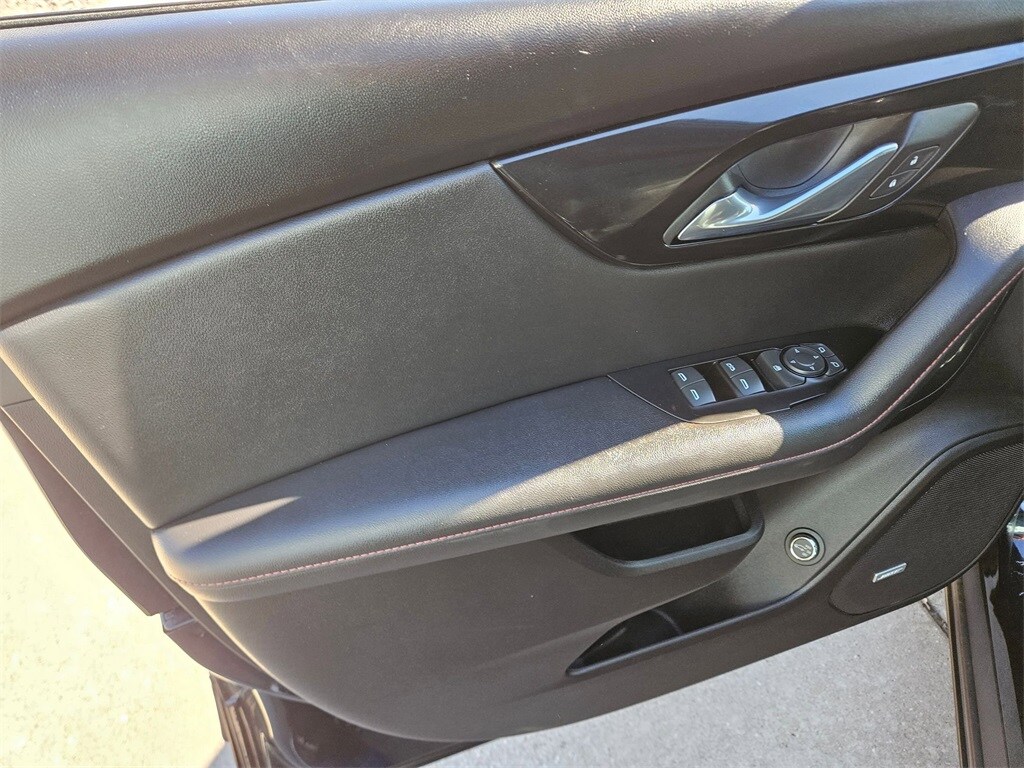 Thumbnail: 2025 Chevrolet Blazer - 13