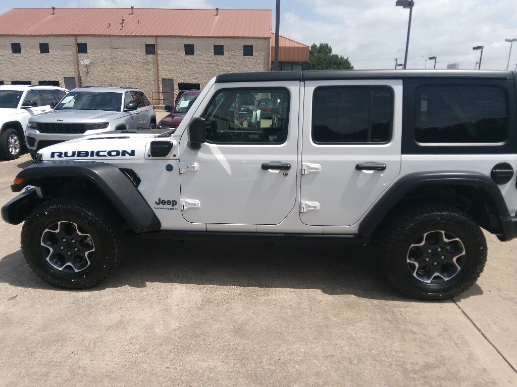 Thumbnail: 2023 Jeep Wrangler - 3