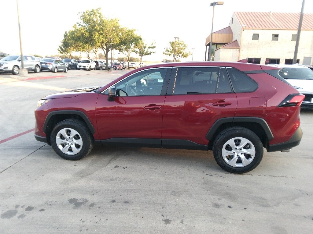 Thumbnail: 2025 Toyota RAV4 - 8