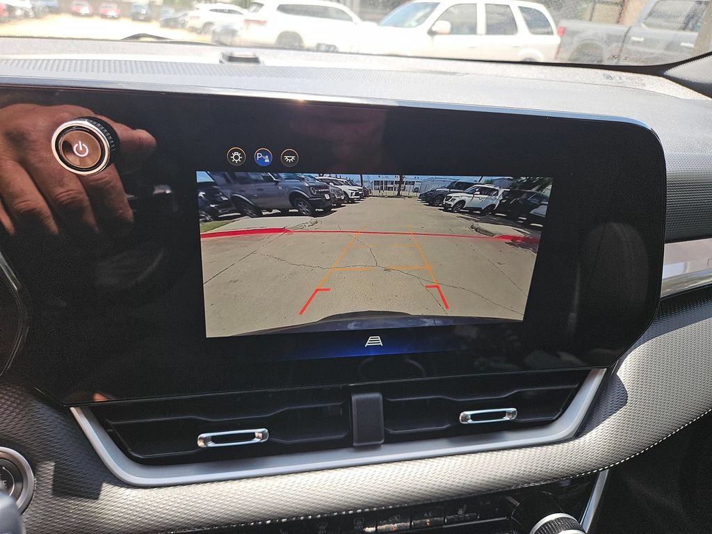 Thumbnail: 2025 Chevrolet Equinox - 22