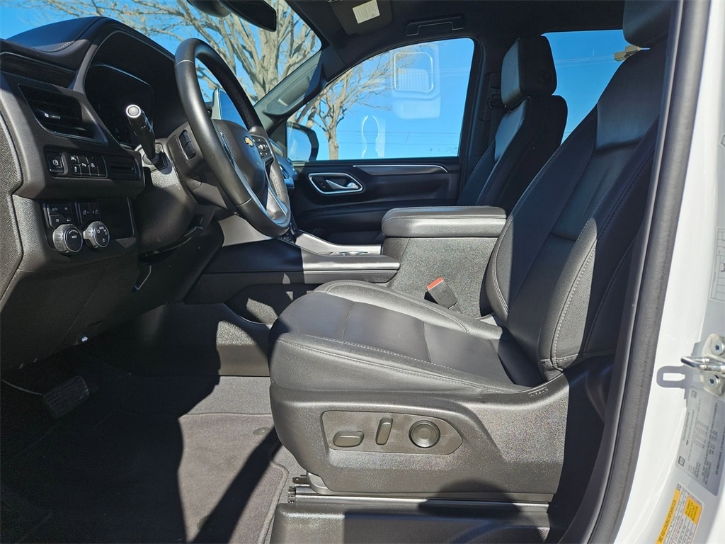 Thumbnail: 2024 Chevrolet Tahoe - 11