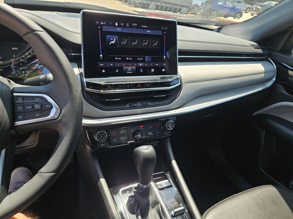 Thumbnail: 2025 Jeep Compass - 20