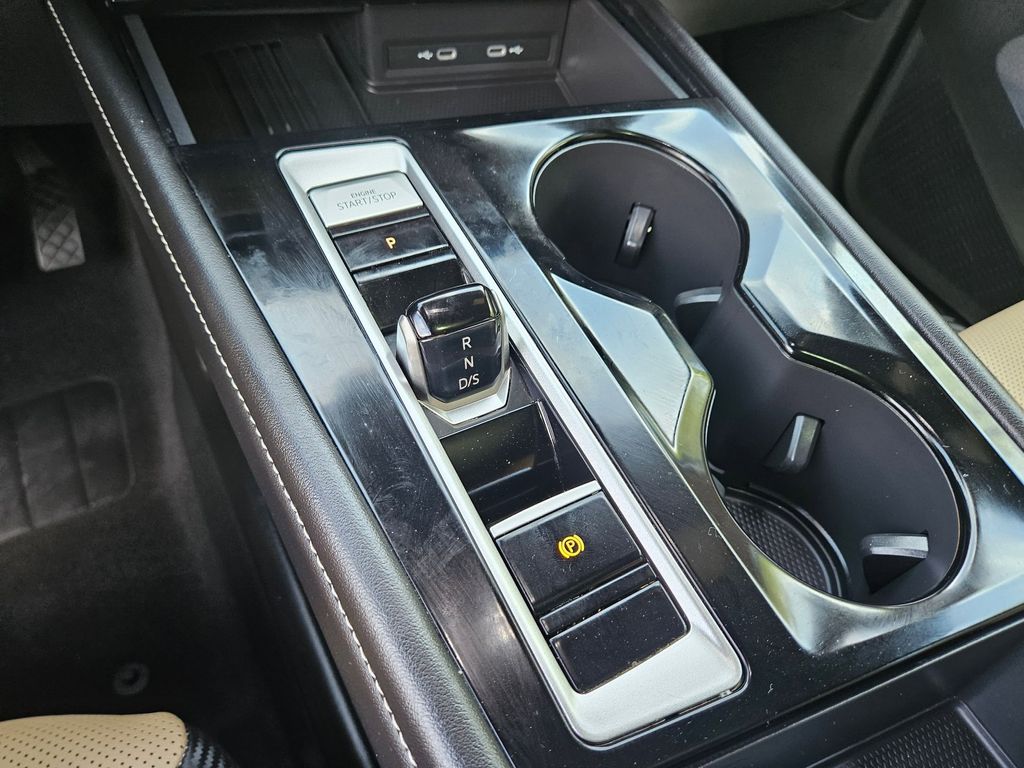 Thumbnail: 2025 Volkswagen Atlas - 28