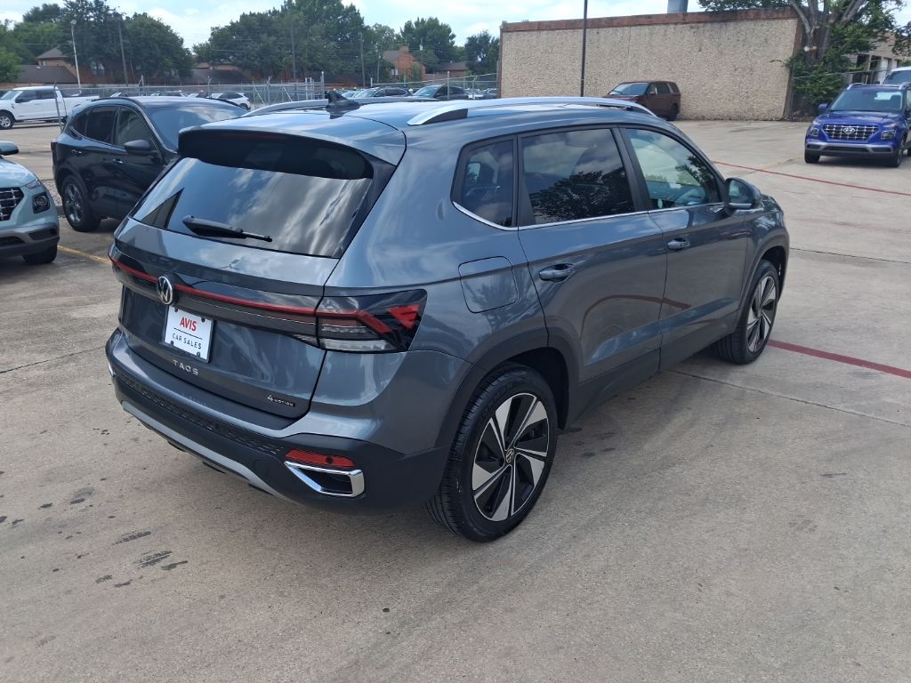 Thumbnail: 2025 Volkswagen Taos - 7