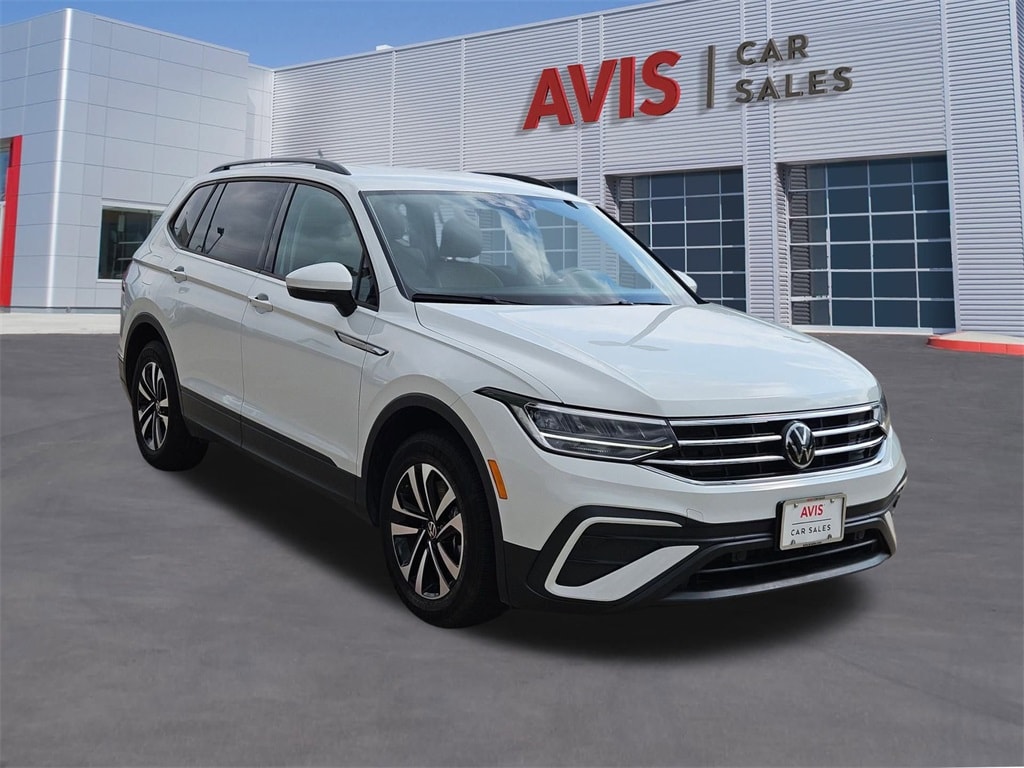 Thumbnail: 2024 Volkswagen Tiguan - 9