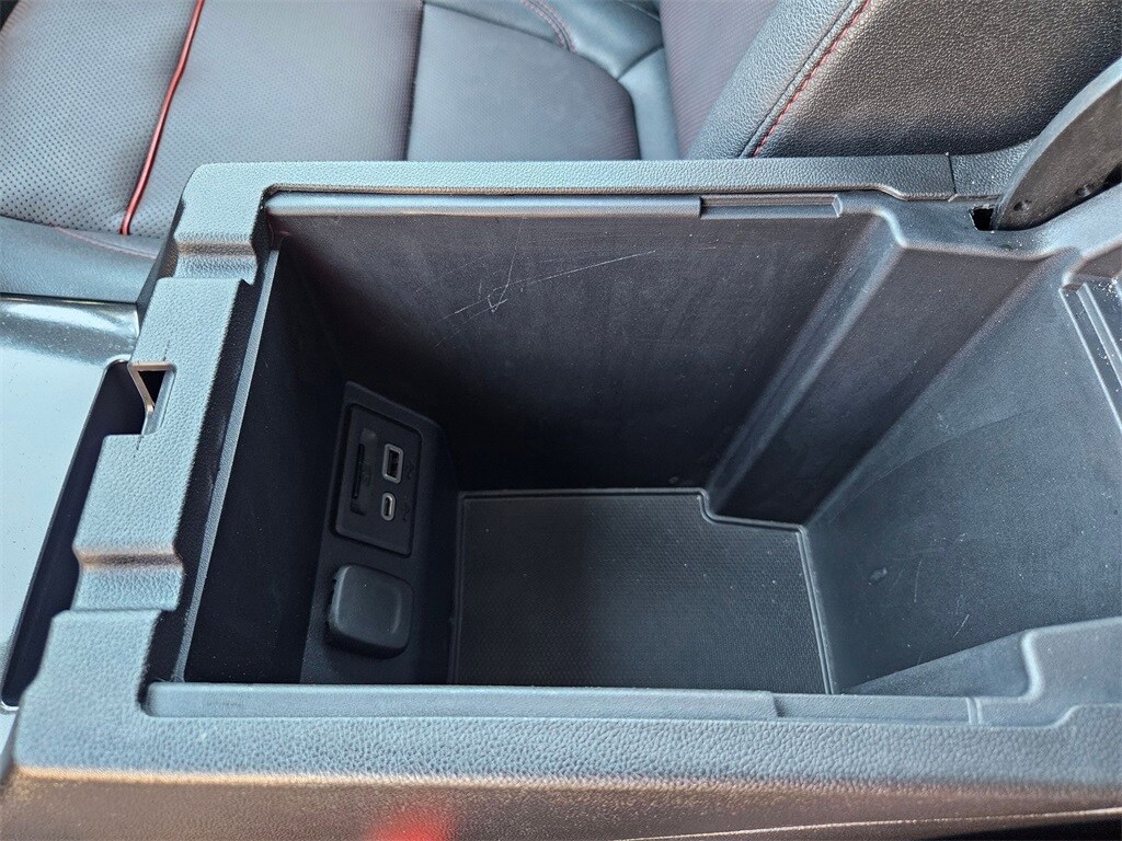 Thumbnail: 2025 Chevrolet Blazer - 27