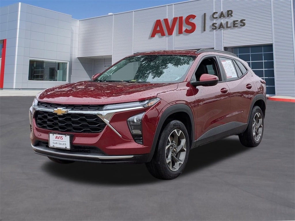 2025 Chevrolet Trax LT