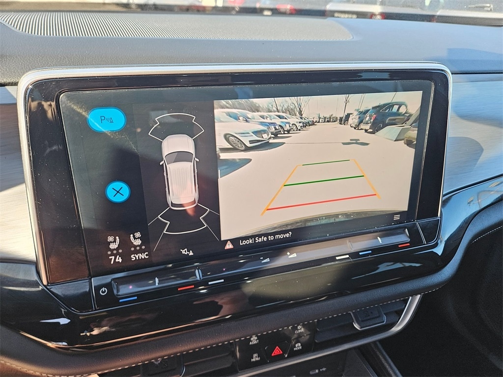 Thumbnail: 2025 Volkswagen Atlas - 22