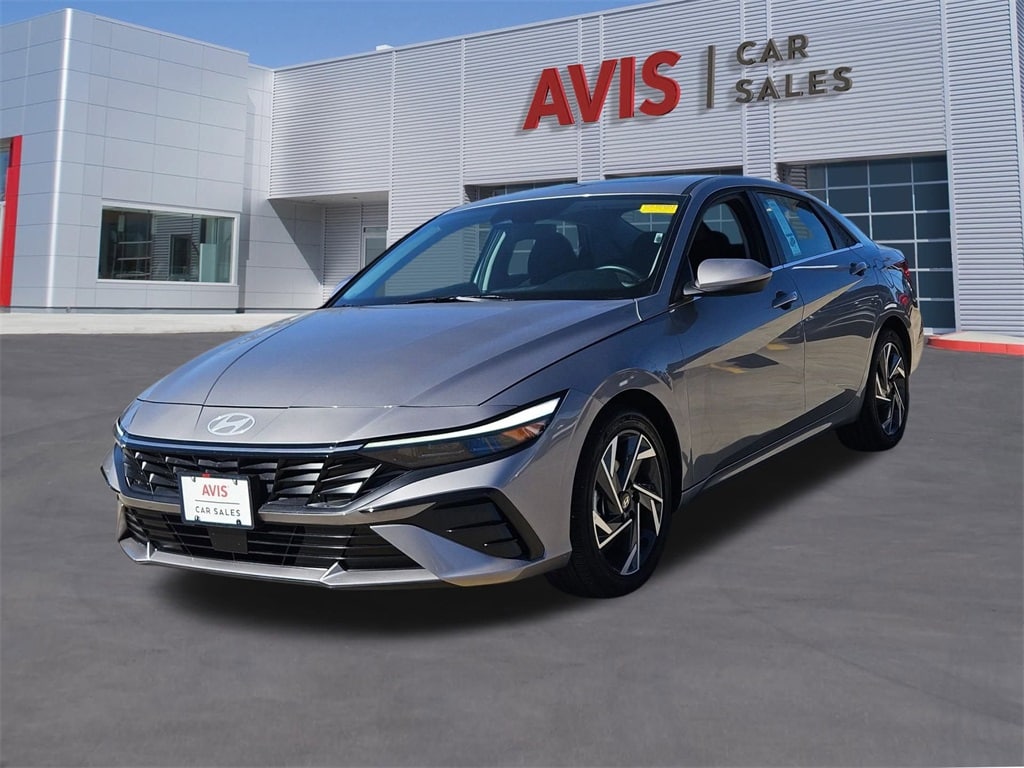 Thumbnail: 2025 Hyundai Elantra - 1